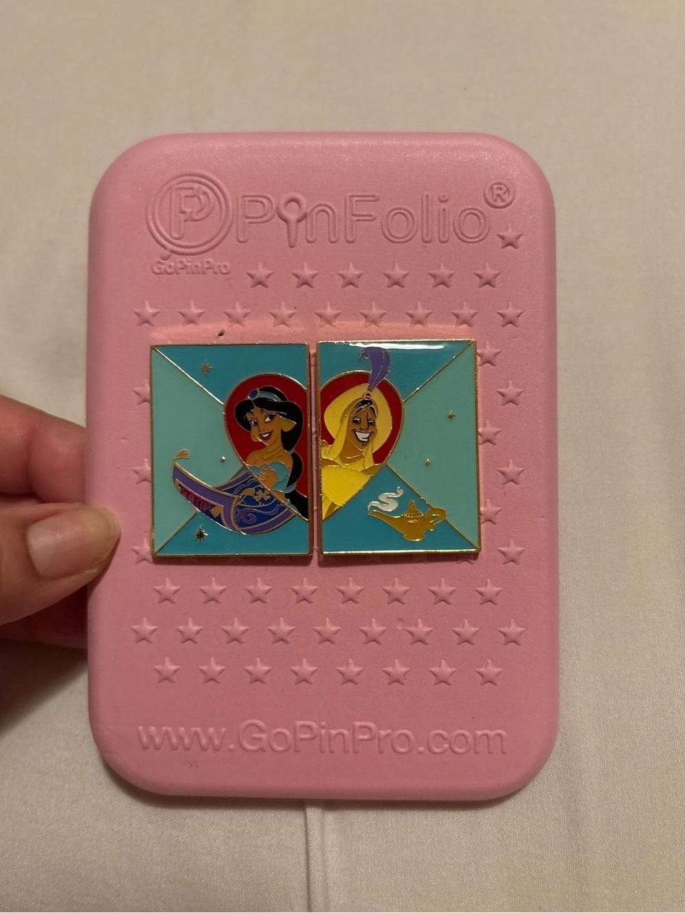 Boxlunch Disney Princess Jasmin & Aladdin Pin